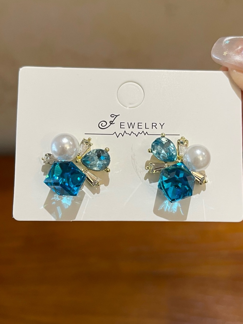 💖5 for $25😻 Blue Crystal Faux Pearl Cluster Stud Earrings